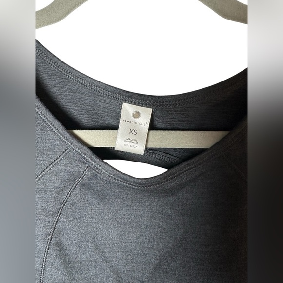 Yogalicious Gray Sleeveless‎ Active Tank Top Size XS - Picture 4 of 7